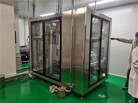 桂林某制药公司-江苏万创灭菌科技-高温蒸汽瞬时粉末灭菌设备安装现场！